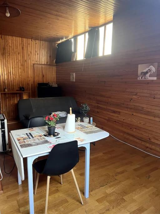Apartament Studio Hyper Centre Tulle Zewnętrze zdjęcie