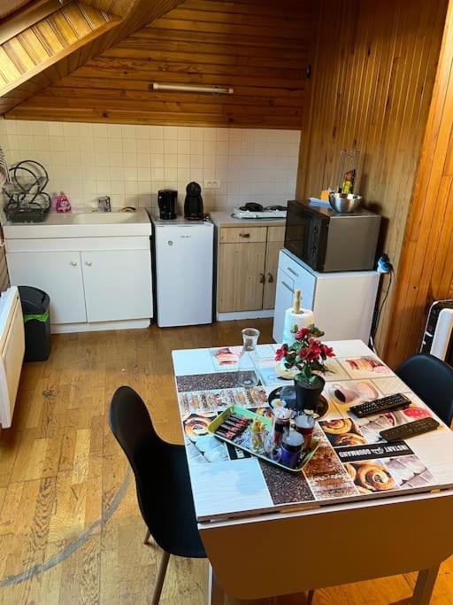 Apartament Studio Hyper Centre Tulle Zewnętrze zdjęcie